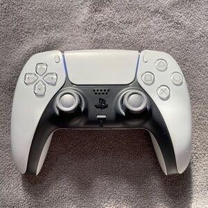 Brand New PS5 Controller (Dualsense)